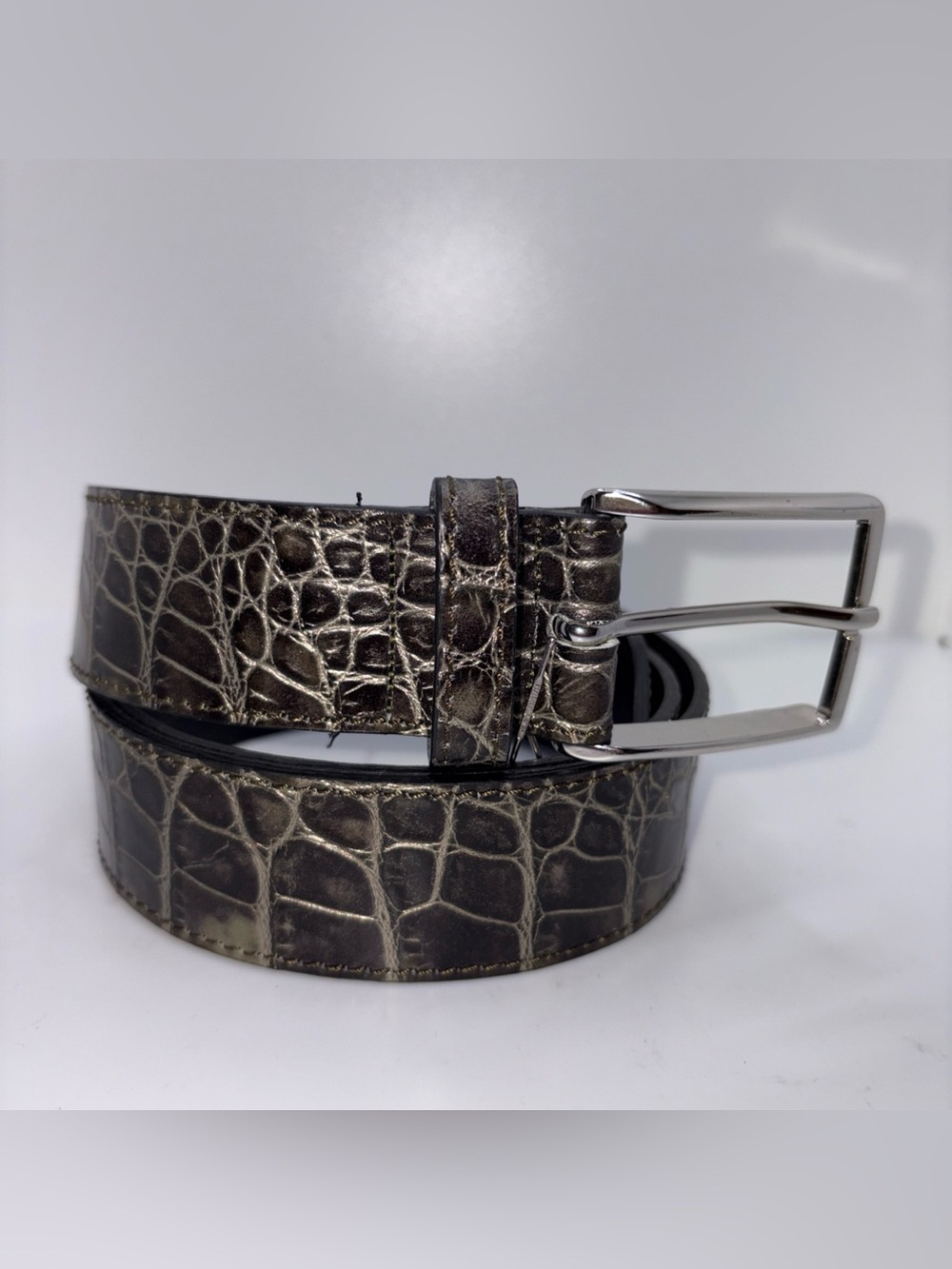 Berge Croc Embossed Women’s Dress Belt Genuine Leather Sz M Italy Black Metallic